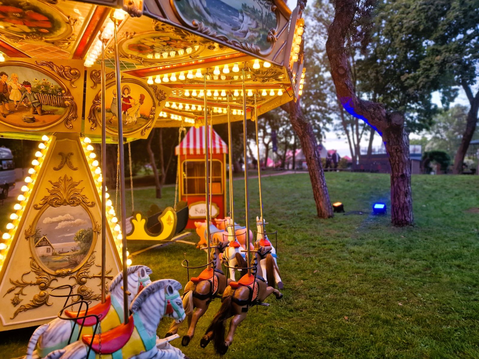Historisches Karussell mieten
