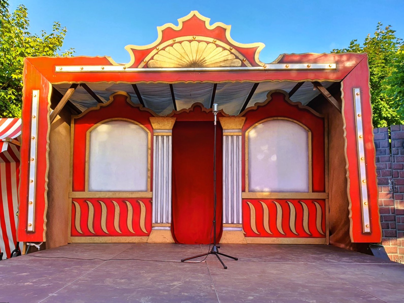 Nostalgie Bühne - Jahrmarktsbühne – Bild 3