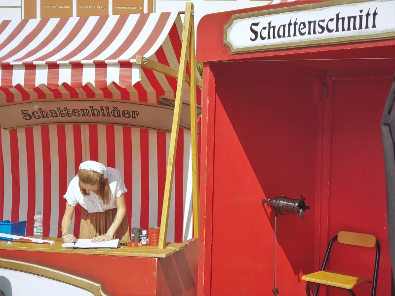 Schatten schneiden  / Schattenschnitt - Mitmachaktion – Bild 3