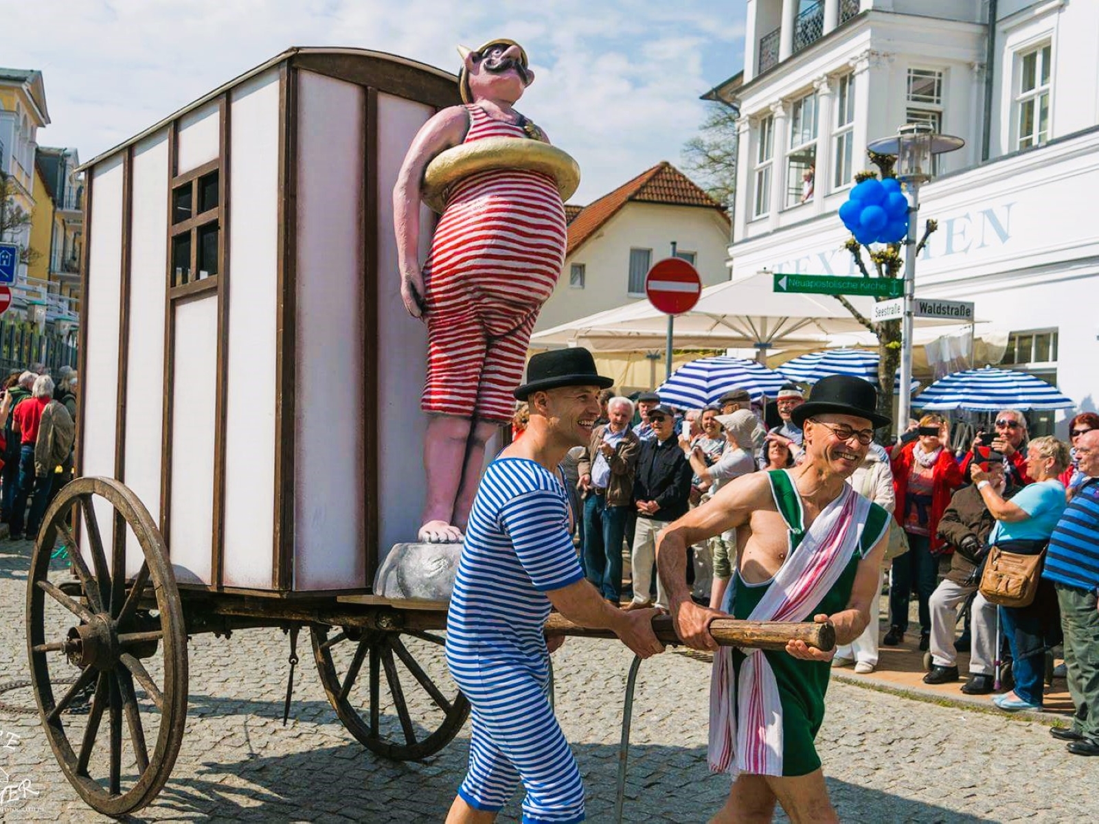 Badekarren - Badewagen – Bild 2