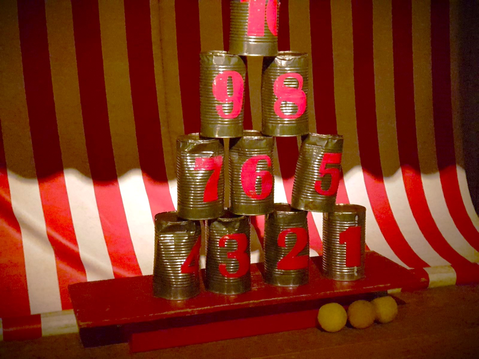 Wurf Bude - Büchsen werfen - Oktoberparty – Bild 3