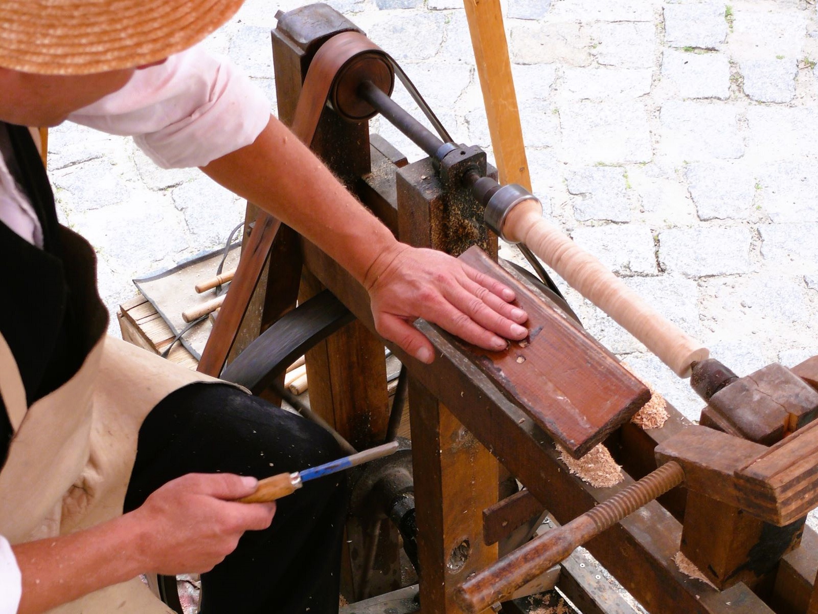 Historisches Handwerk - Drechseln – Bild 3