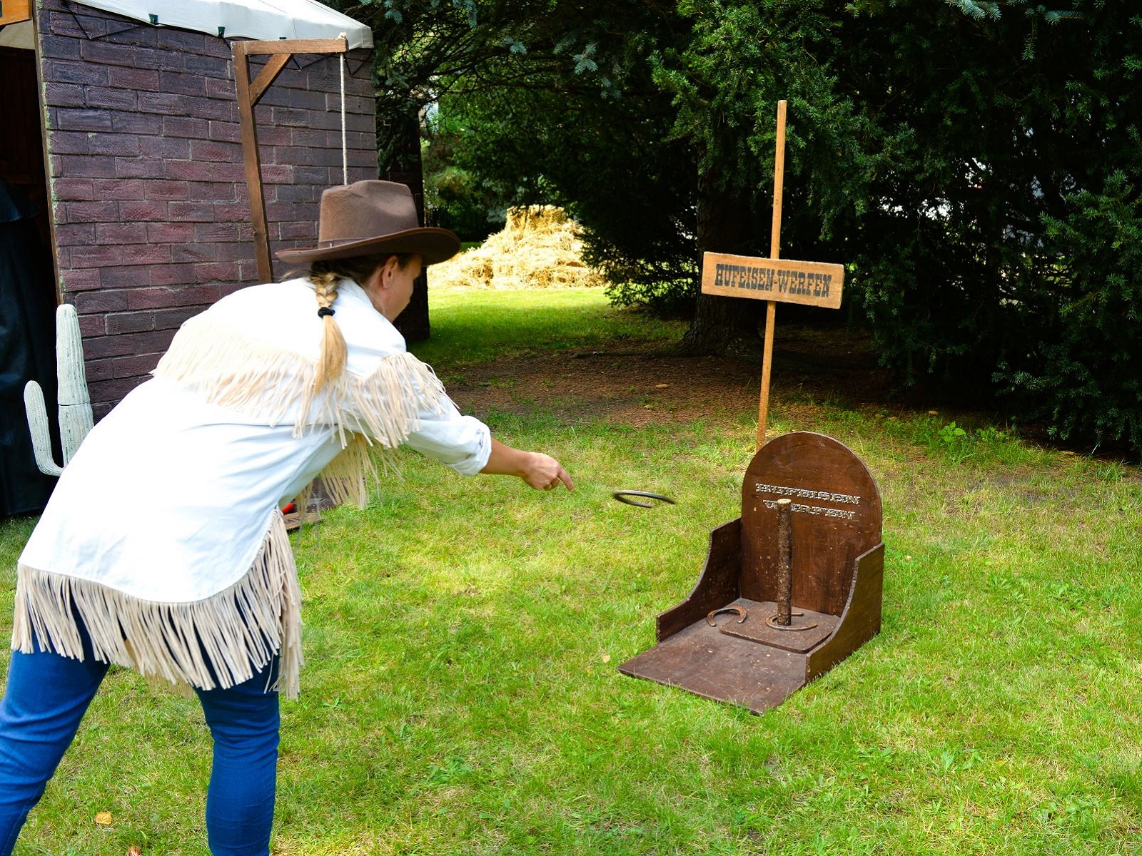 Hufeisen werfen – Bild 3