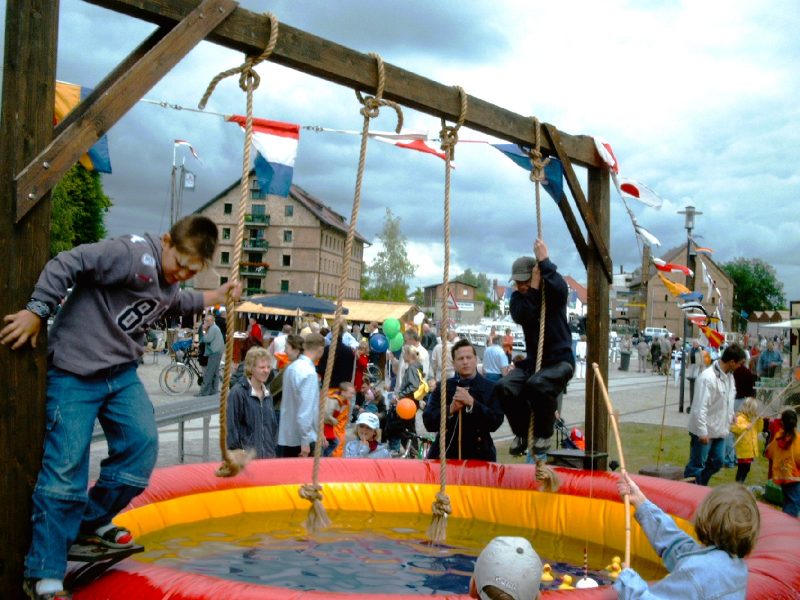 Pool hangeln – Bild 2