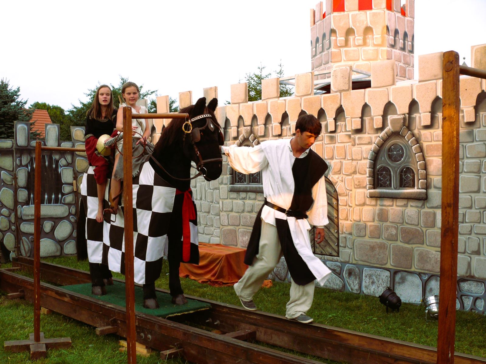 Tjost - Ritter Turnierbahn - Pferdebahn – Bild 4