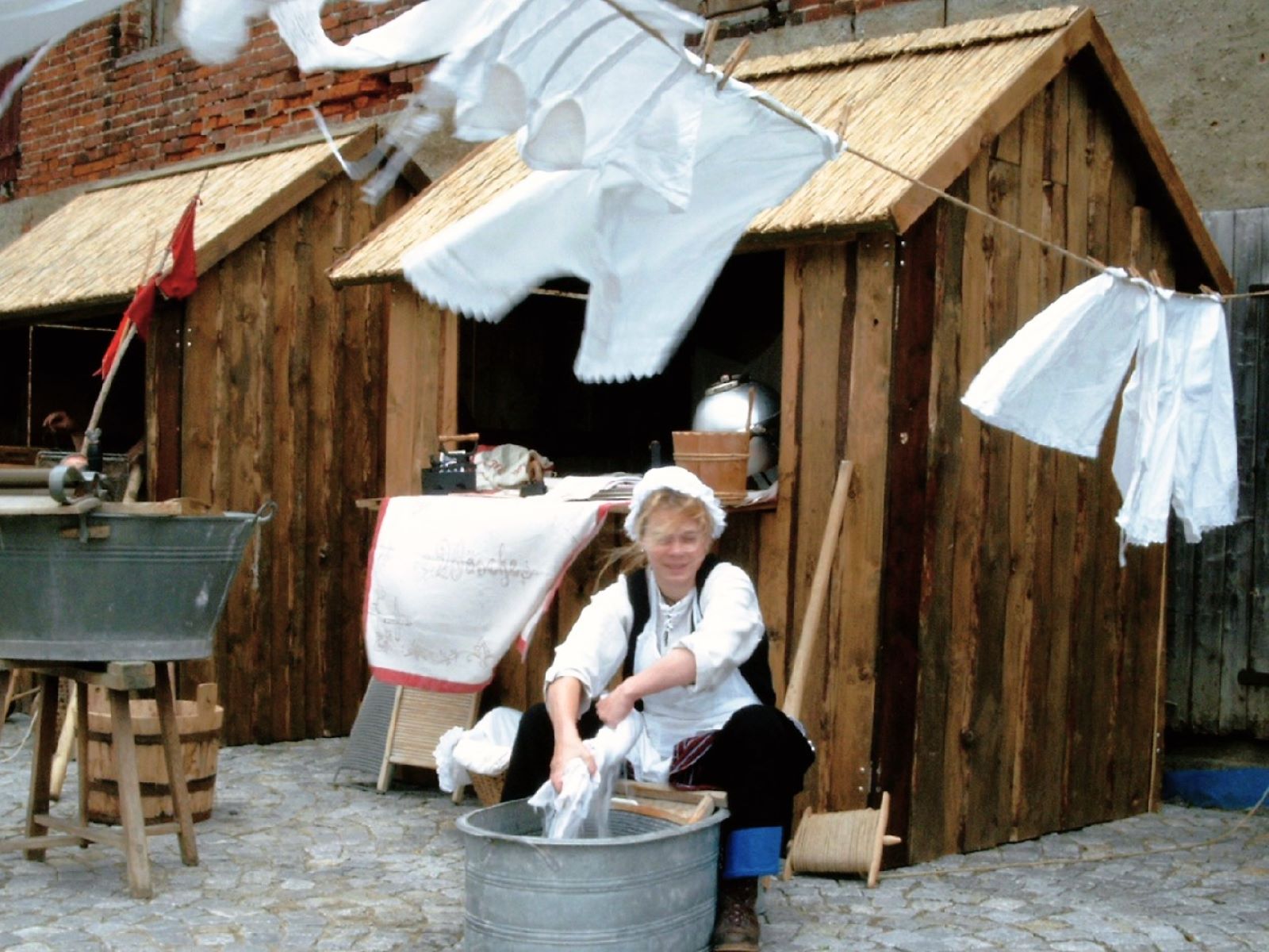 Historisches Handwerk - Waschfrau / Waschstube – Bild 5