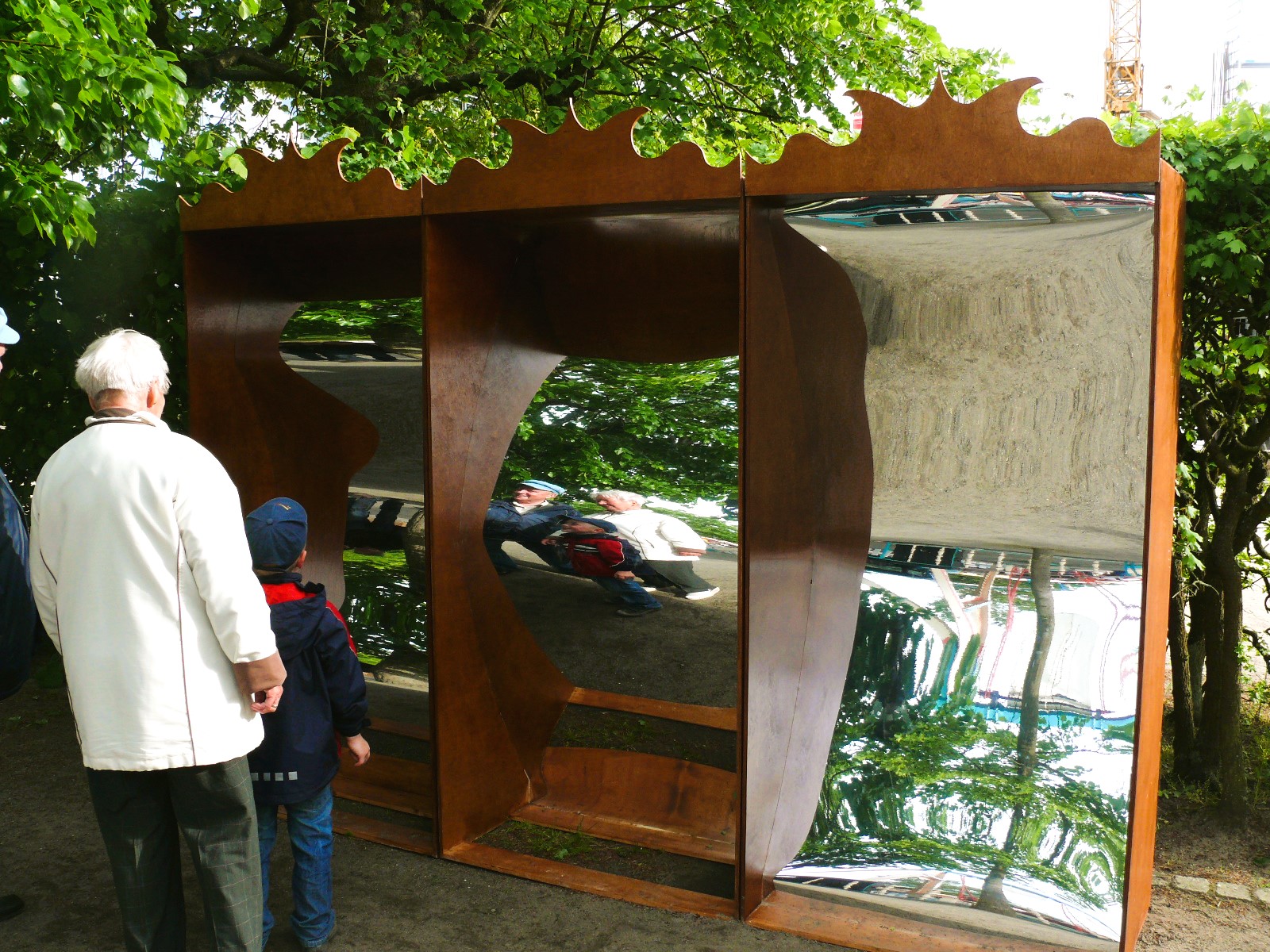 Zerrspiegel – Bild 4