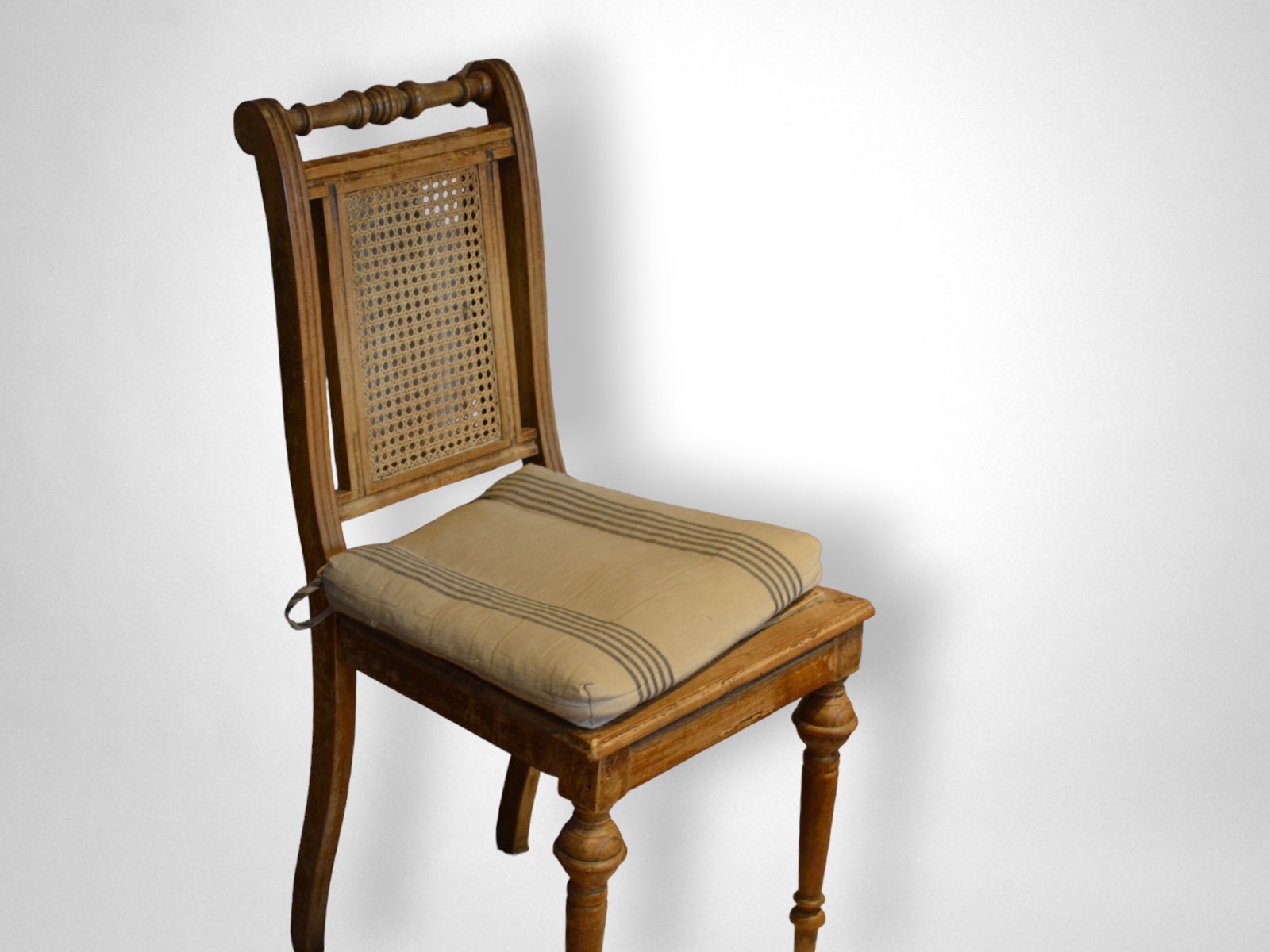 Stuhl Antik ∗ No.1 – Bild 2