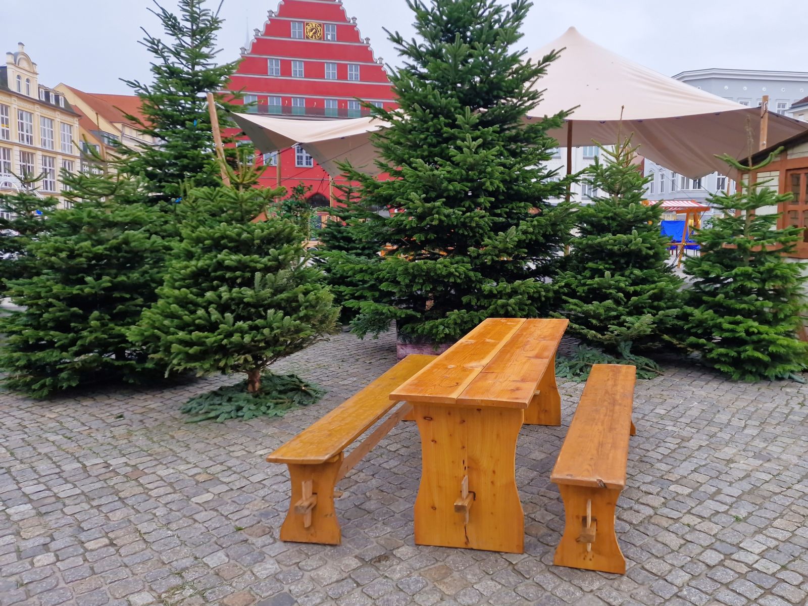 historische Bänke mieten