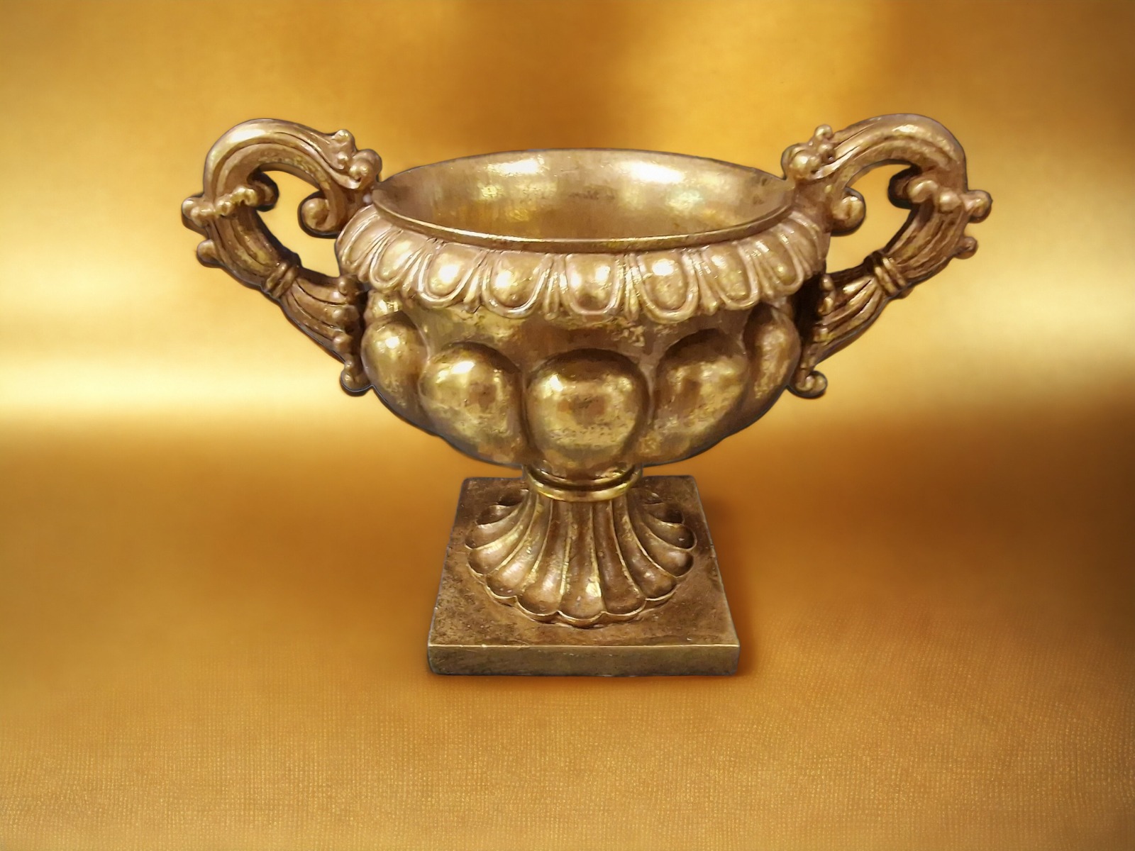 Antiker Pokal/ Vase ∗ No.2