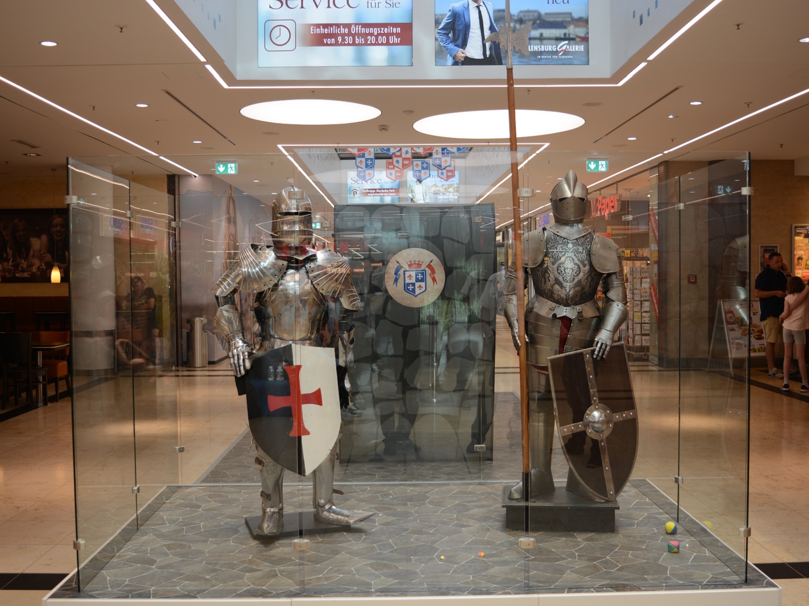 Ritter Rüstung ∗ No.3 – Bild 2