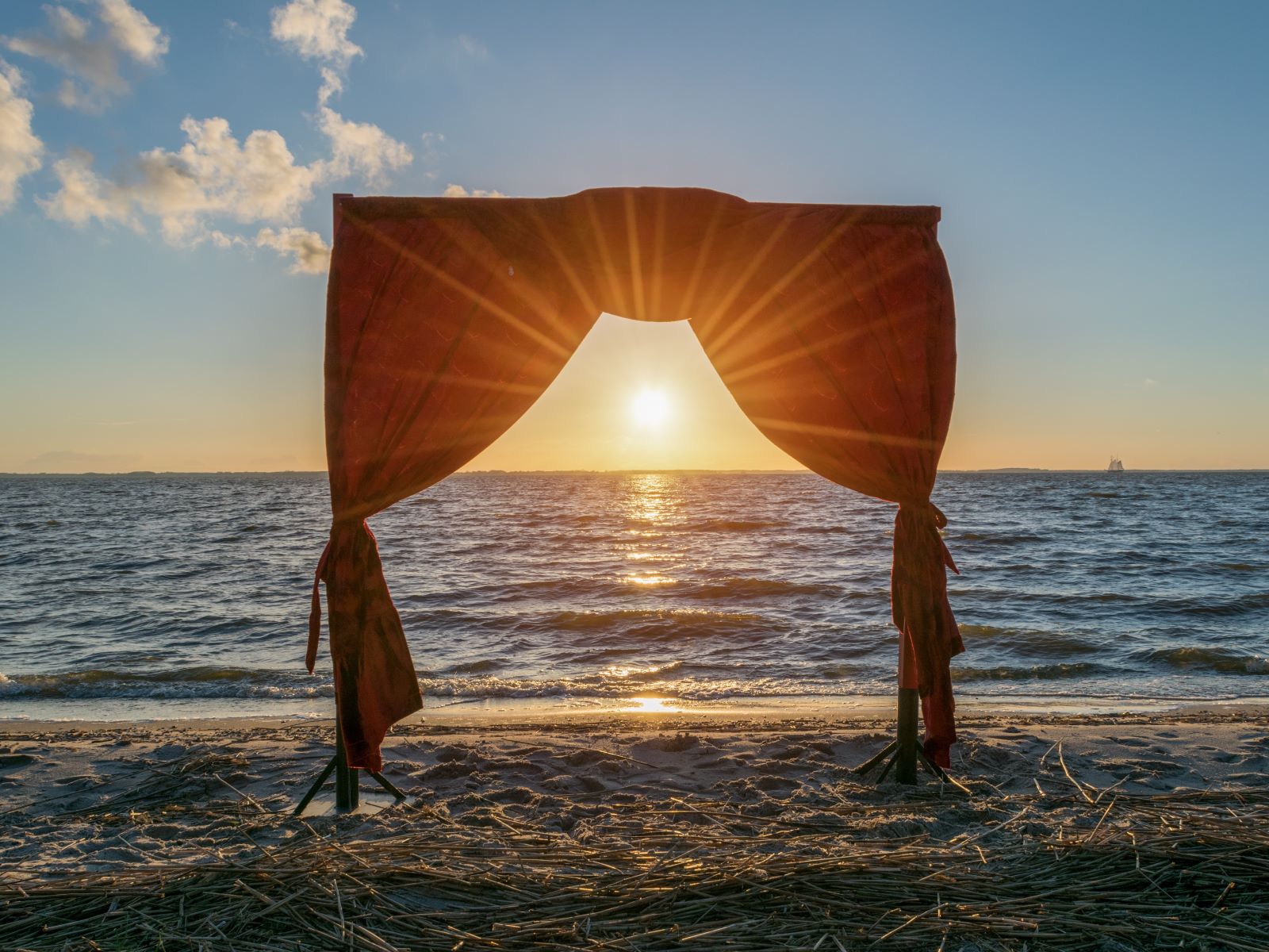 Stoffbogen Vorhang ∗ No.1