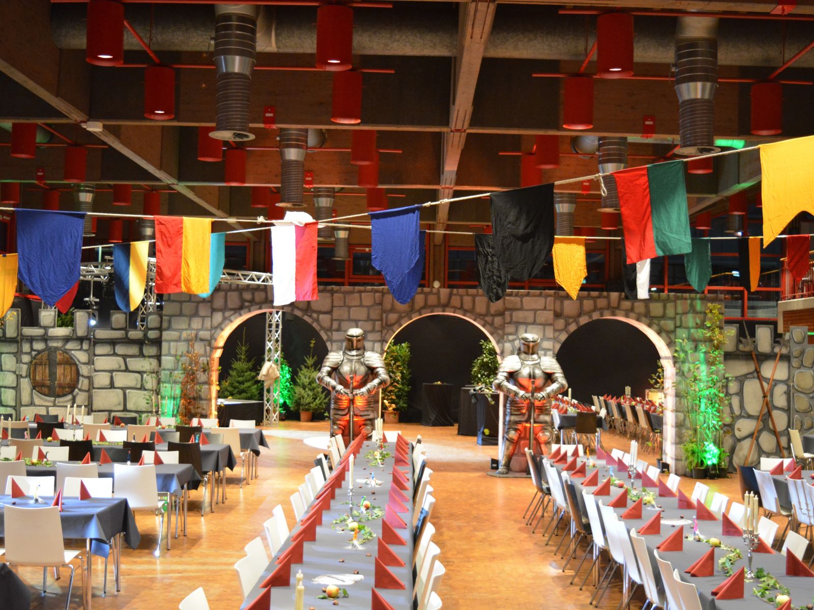 Mittelalter Fahnen - Fahnenketten ∗ No.3