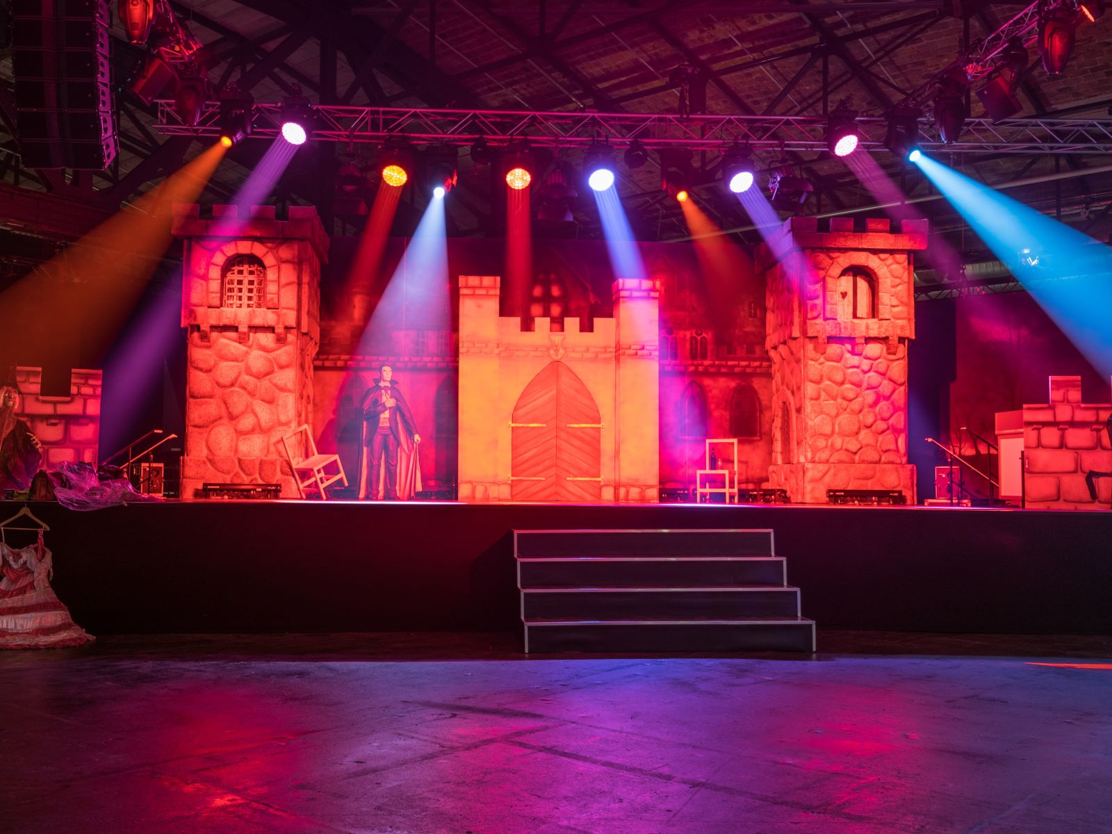 Schloss - Bühnenbild 2D / 3D ∗ No.2 – Bild 2