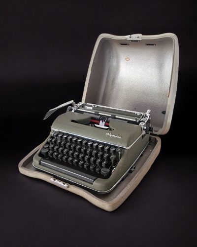 Schreibmaschine - 50er Jahre / Olympia ∗ No.6