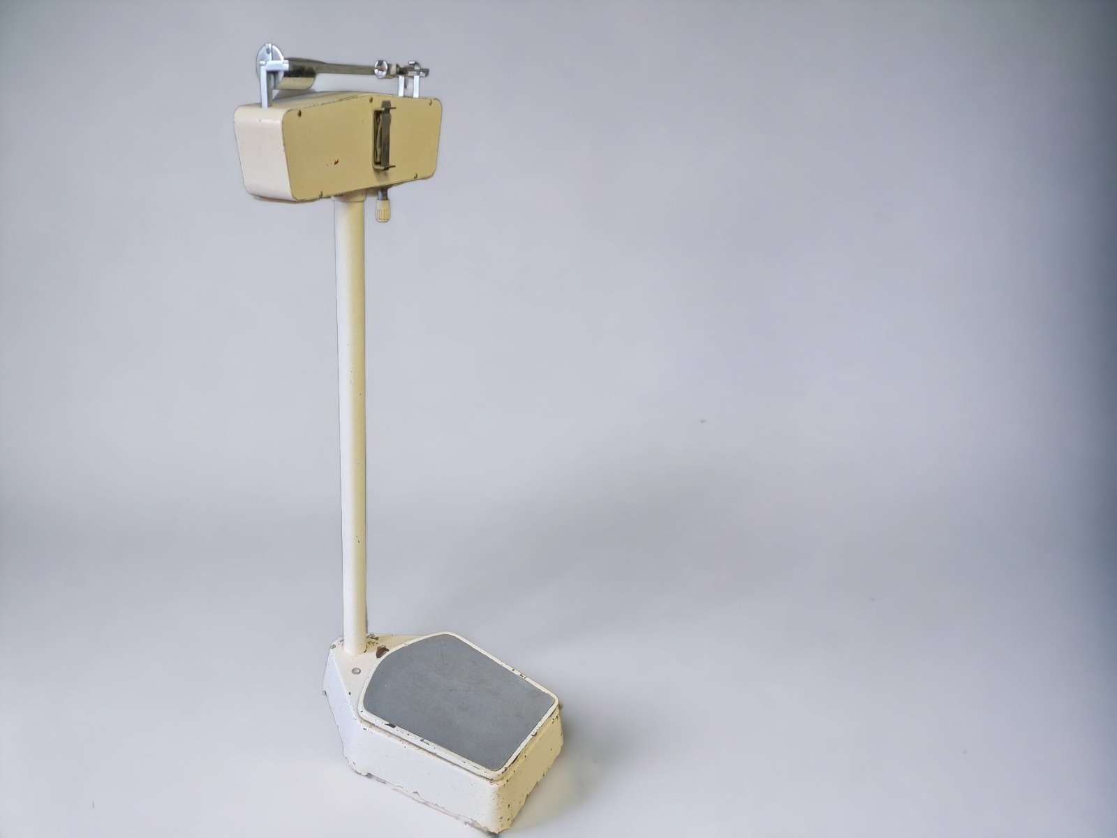 Krankenhaus Waage 60er Jahre