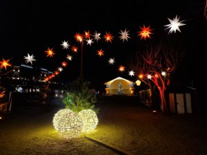 Lichterkette mit Sternen mieten