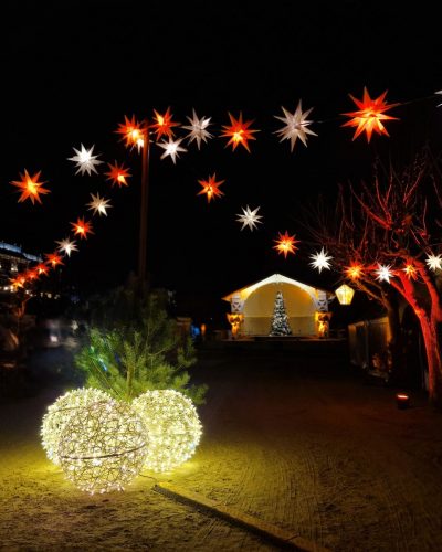 Lichterkette mit Sternen mieten