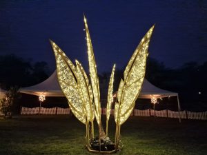 Lichtinstallation Möwenfedern