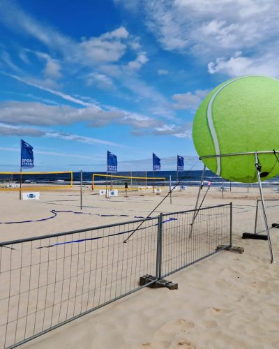 Aufblasbarer Tennisball mieten