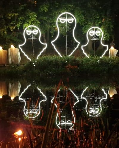 Singende Geister animiert Halloween