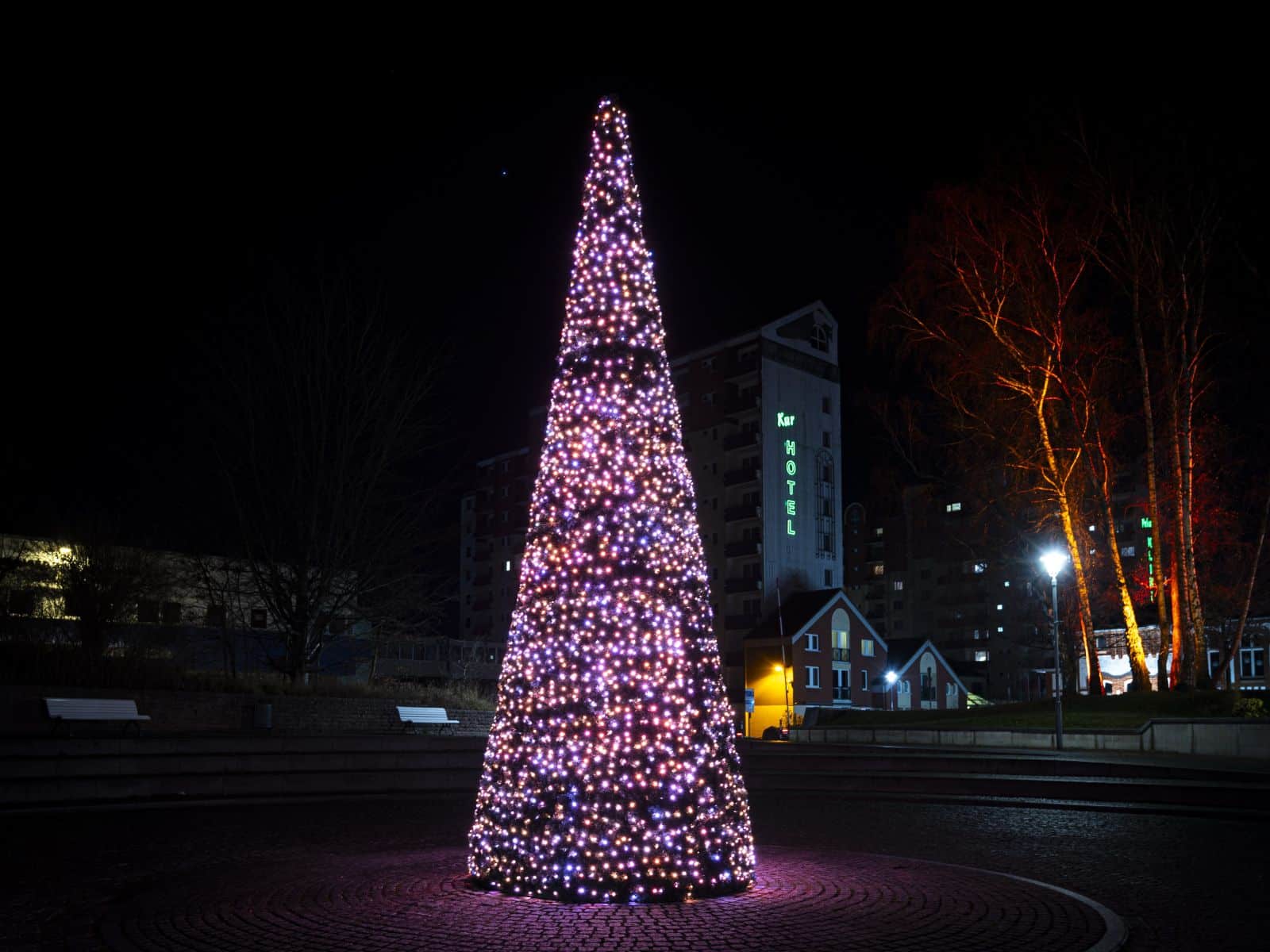 Smarter Weihnachtsbaum mieten