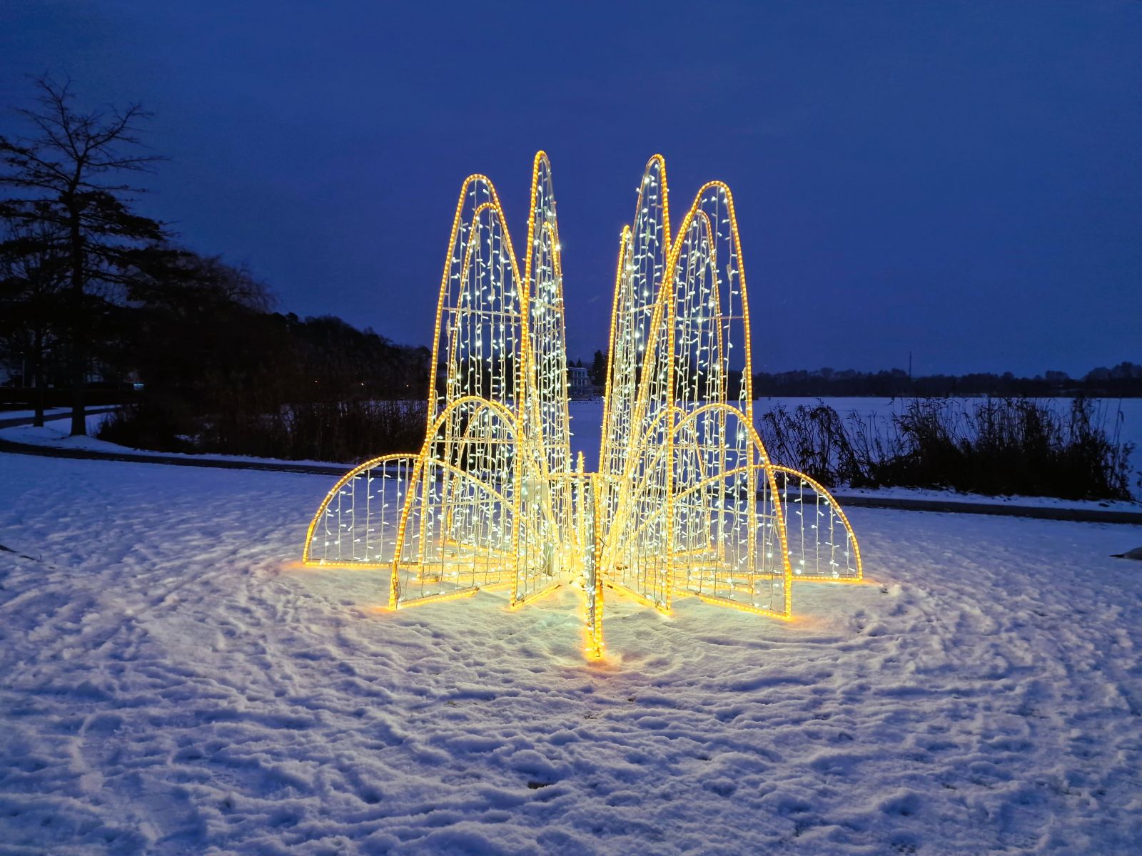 Lichtbrunnen mieten