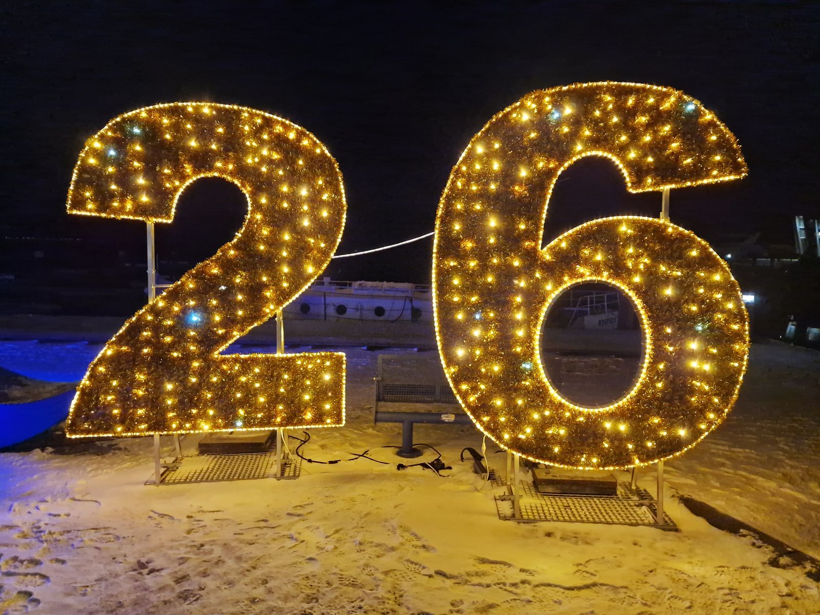 beleuchtete Riesenzahlen